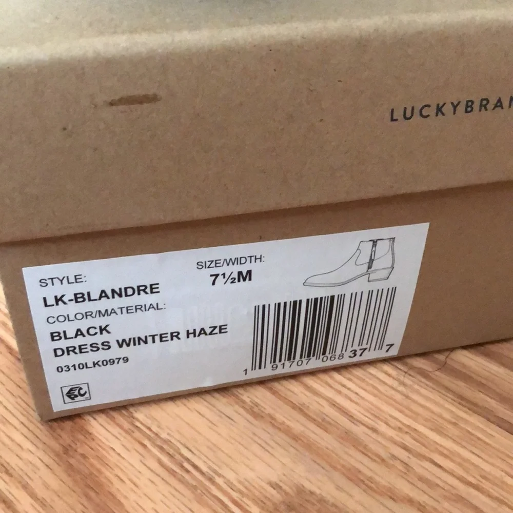 NWT Lucky Brand Leather Blandre Round Toe Zip Up Ankle Boots Black & Brown 7.5 - Picture 13 of 13